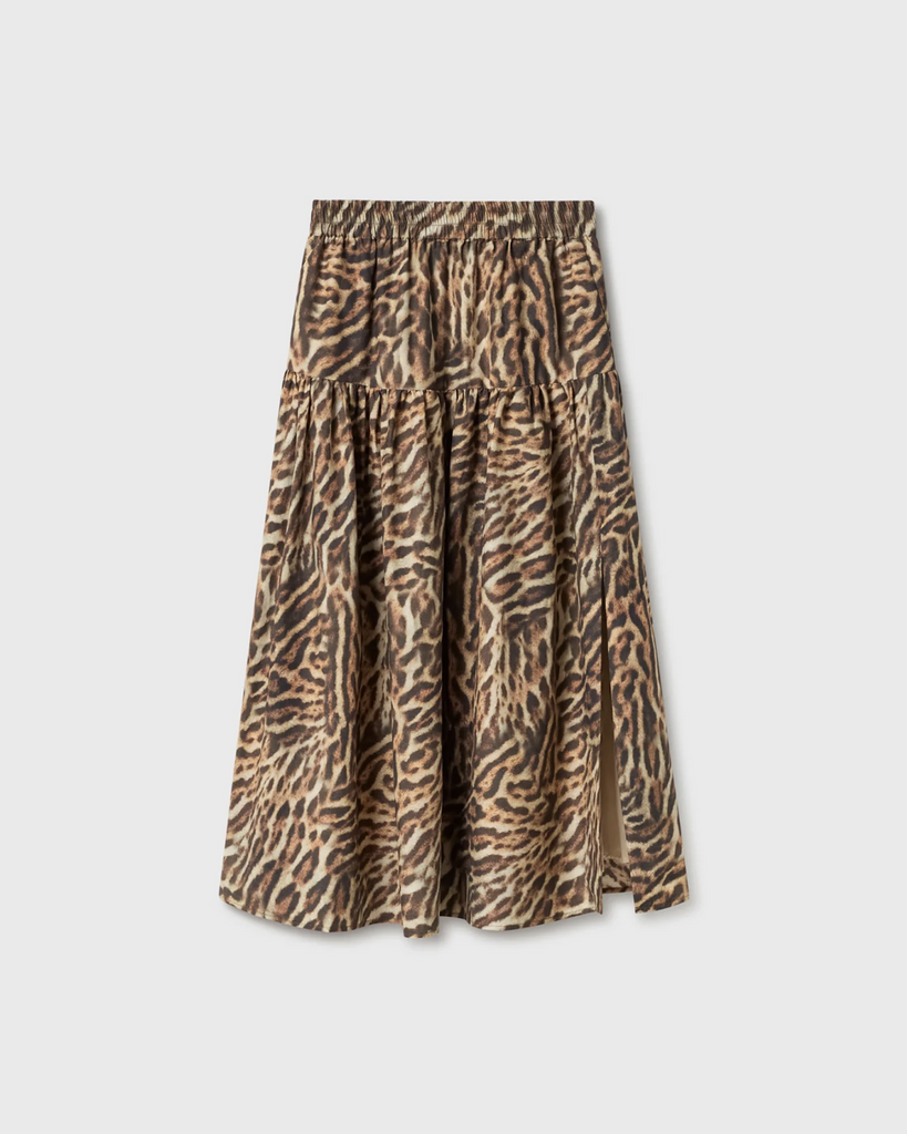 The Silk Laundry Cotton Silk 80s Skirt, blends cotton and silk for a smooth feel. An elastic waist and side slit define its relaxed, above-the-ankle fit. By Silk Laundry, now available at After Eight. 